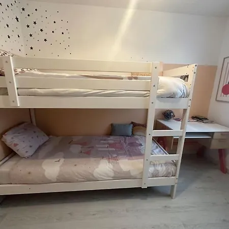 Maison De Plain-pied Semesterbostad Le Cendre