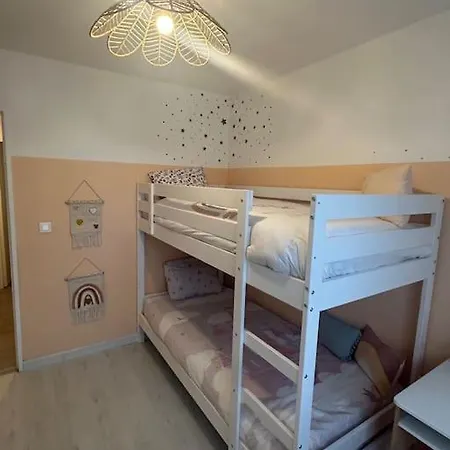 Maison De Plain-pied Semesterbostad Le Cendre