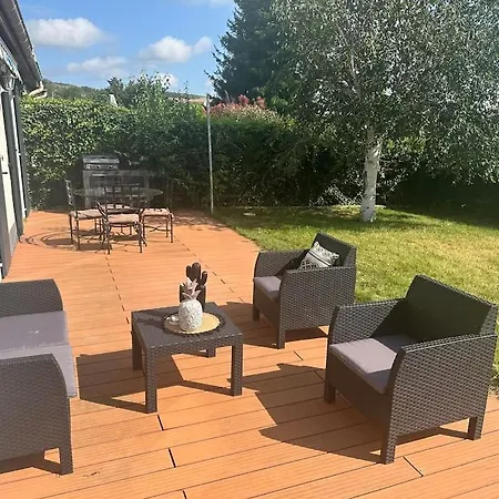 Maison De Plain-pied Semesterbostad Le Cendre