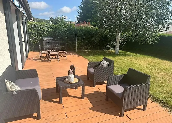 Maison De Plain-pied Hébergement de vacances Le Cendre